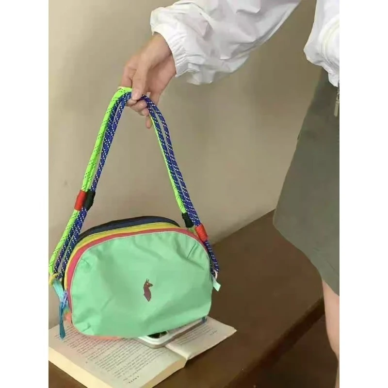

Dopamine Color Scheme Cosmetic Bag Women's New Portable Wash Storage Handbag Shoulder Messenger Bag