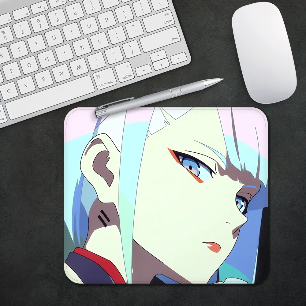 Bocchi The Rock Gaming Mouse Pad XS ขนาดเล็ก Mousepad สําหรับ PC Gamer เดสก์ท็อปตกแต่งสํานักงานแผ่นรองเม้าส์ Deskmat พรม