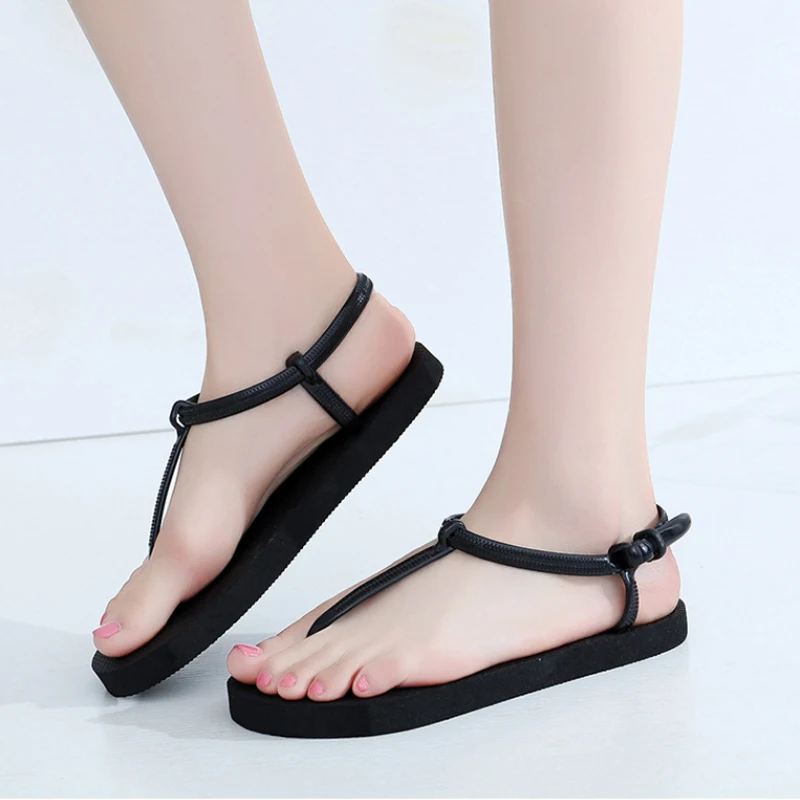 Flip Flops Shoes for Women Sandals Summer 2024 Slippers Flat Sandals Luxury Ladies Flat Flip-flop Roman Shoes Sandals Slides