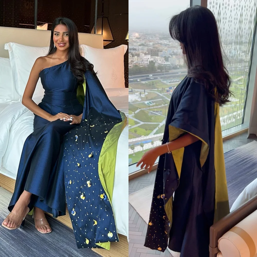 

Сексуальные повседневные атласные платья-миди Jiayigong с бисером и блестками для встречи выпускников трапециевидного силуэта на одно плечо на заказ