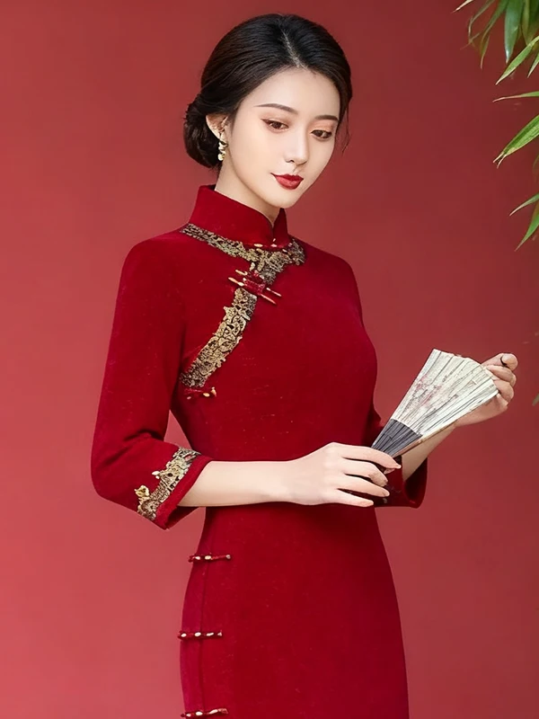

Wedding Dr Mother of the om New 2025 Autumn Winter Improved Long Son Marriage Qipao Daily Wear Warmth