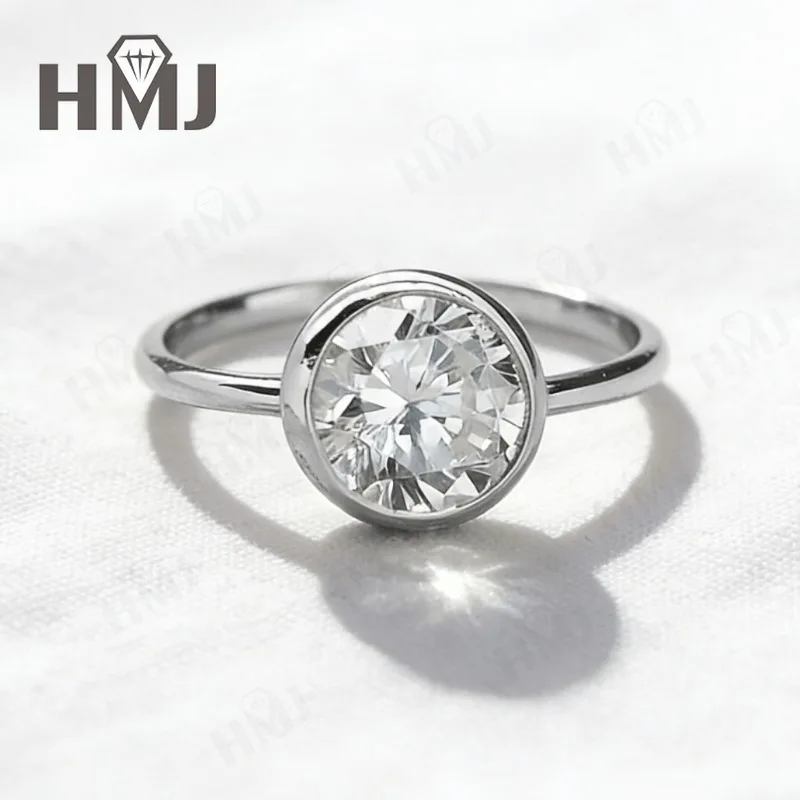 

Round Bezel-Set Ring with 3CT D Color VVS1 Round Moissanite S925 Silver Plated for Women Engagement Party Daily Christmas Gift