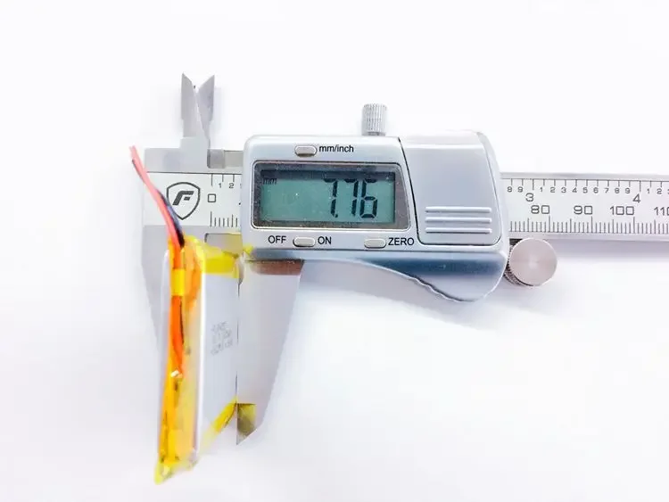 Nuevo Marrón 804050   Batería de polímero de litio de 3,7 V que carga la célula de iones de litio recargable del núcleo 1800 mAh buena A