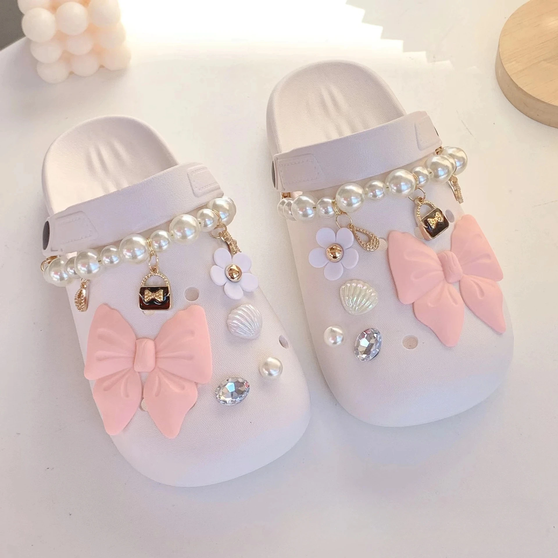 

Originality Pearl Maiden Pink Bow Flower Charm DIY Shoes Buckle Decaration for Charms Clogs Women Girls Gifts