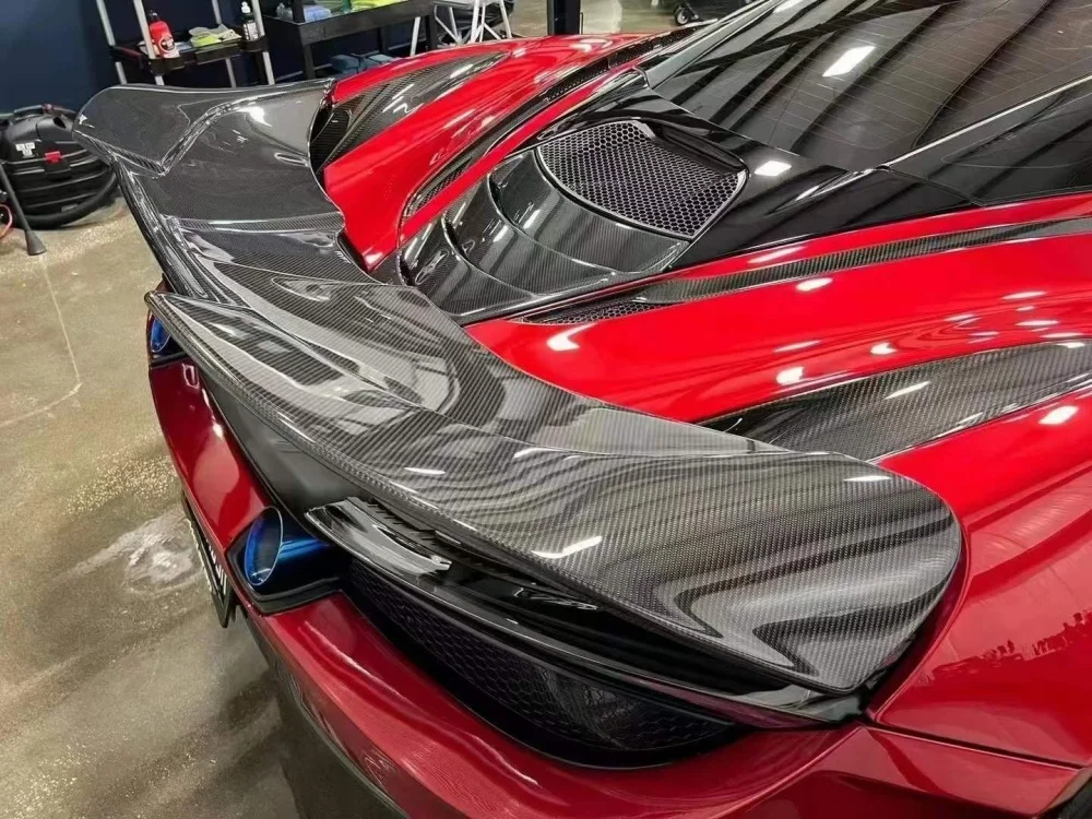 

Suitable for Upgrading McLaren 720S to Carbon Fiber Rear Spoiler with Fixed Wing Body Kit and Tail Wing