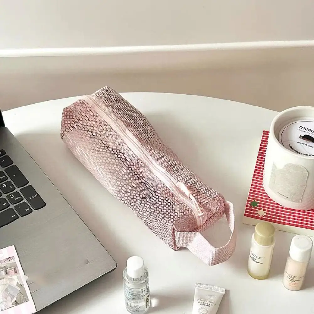 便利なハンドル付きメッシュトイレタリーバッグ折りたたみ式通気性トイレタリー収納バッグ速乾性化粧ブラシバッグ洗濯ハンドバッグビーチ