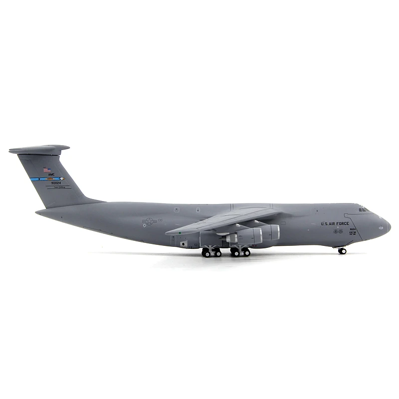 

1/400 Scale GeminiJets GMUSA122 U.S. Air Force C-5M Transport 69-0024 Model Aircraft Toy Gift