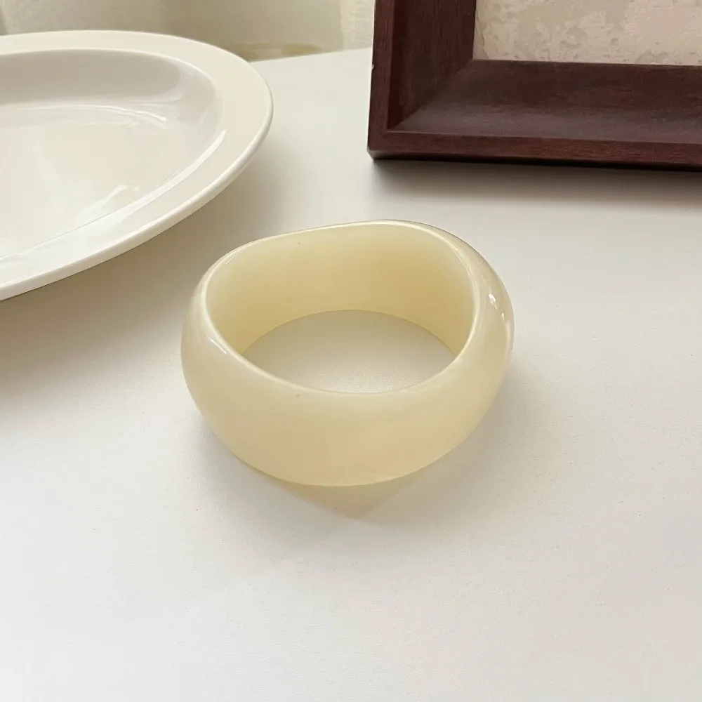 Vintage Wide Irregular Resin Bracelet Thickened Geometric Cuff Bracelet Marbling Exaggerated Chunky Bangle Gifts