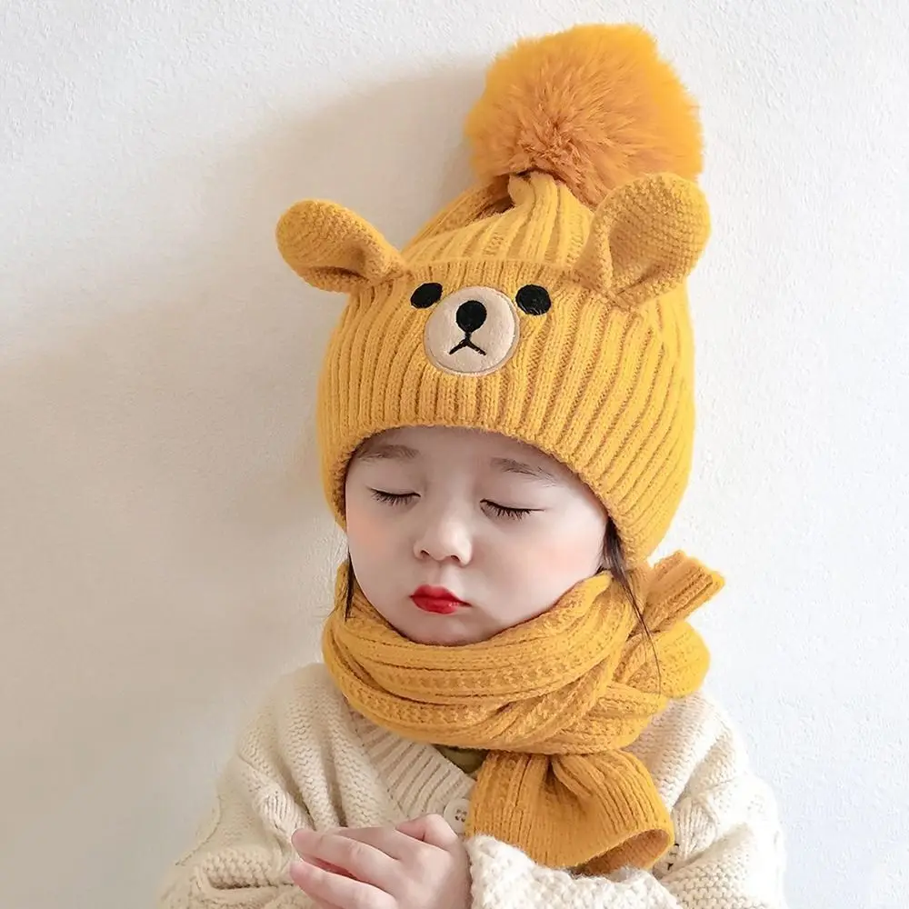 Set di cappelli sciarpa per bambini con orso tutto-fiammifero, berretto di lana di cartone animato lavorato a maglia, caldo e carino, berretto lavorato a maglia caldo, accessori di stoffa