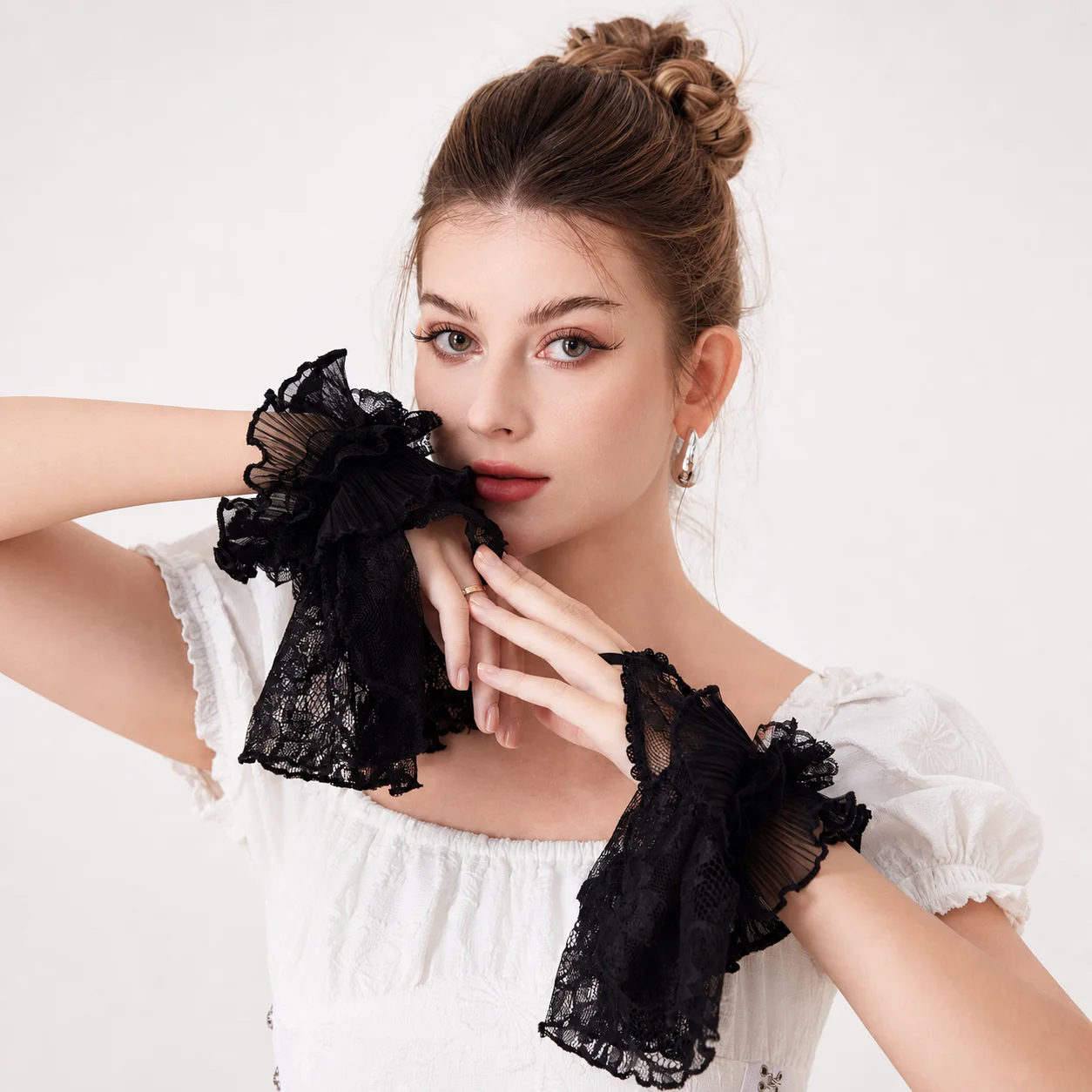 Lace Arm Cuffs Multi-Layered Ruffle Lace Arm Cuffs Detachable Sleeve Cuffs Versatile For Dating Formal Dress Casual Outings