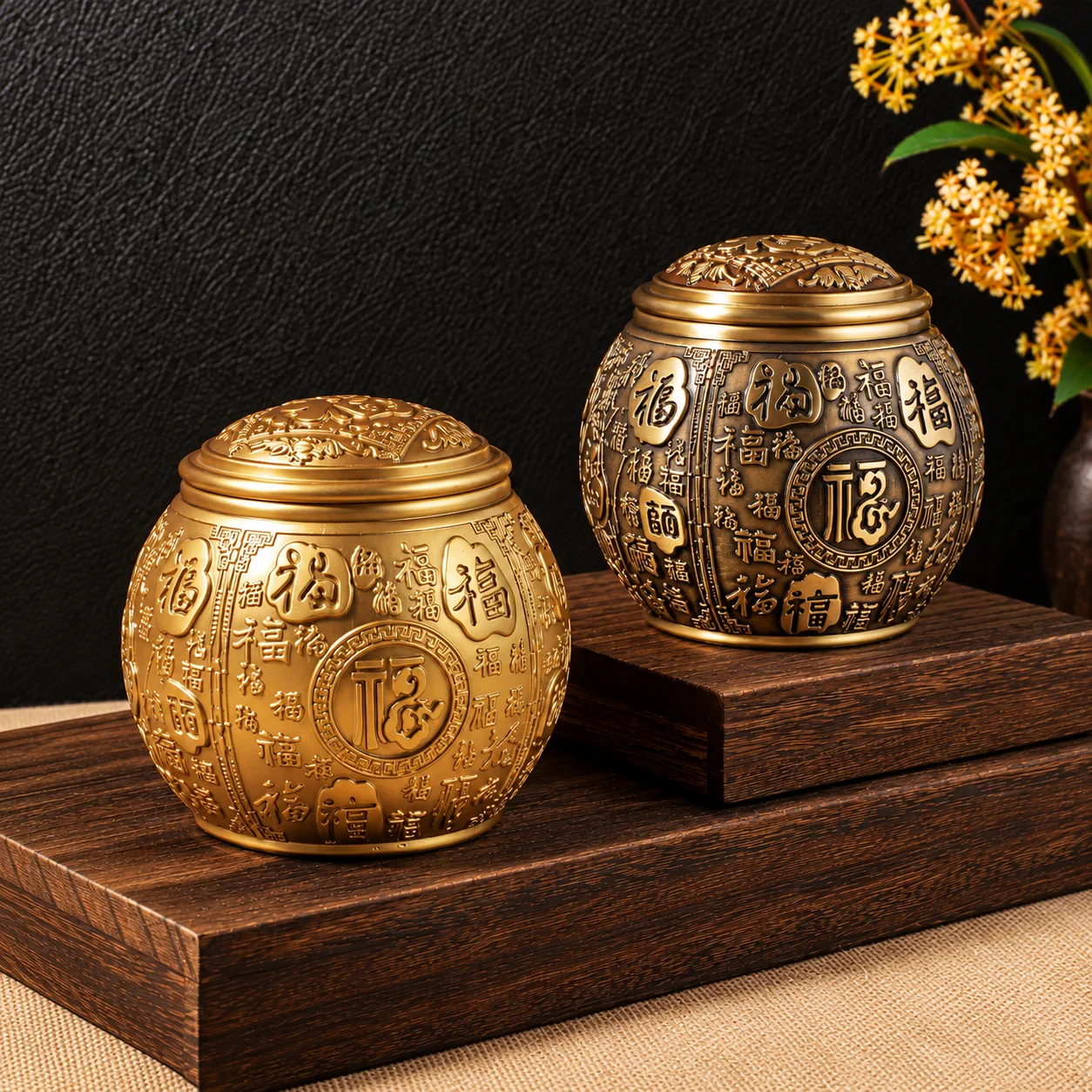 C31 Chinese Style Pet Urn for Ashes Vintage Golden Memorial Keepsake Jar with Lid for Dog Cat Cremation Ashes Remembrance Decor