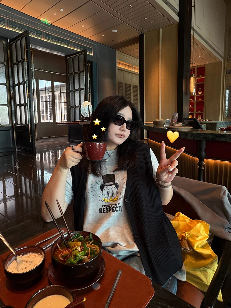 

Attractive Large Size Women's Knitted Vest Pencil XiaoXin Vintage Stripe Layering Warm Slimming Top Simple Sle round Ne S...