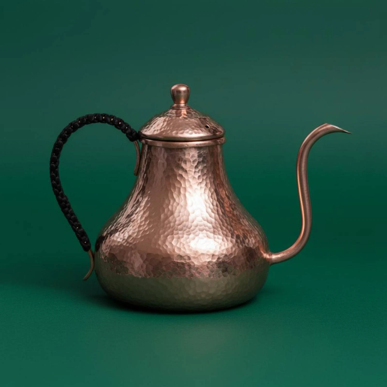 Handmade Copper Coffee Pot Compact Copper Pour over Kettle Hammered Gooseneck Kettle All Stovetops Cookware for Camping, Outdoor