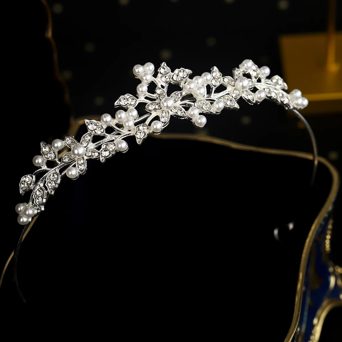 New Pearl Rhinestone Alloy Crown Bridal Accessories Headband Wedding Headdress Hair Jewelry Accessories Wholesale image 2