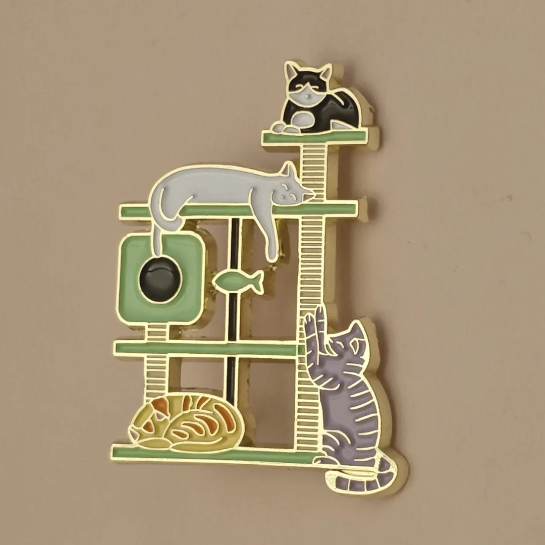1 Piece Cute and Compact Animal Brooch, Metal Material with Cat and Cat Tree, Suitable for Men and Women\'s Outfit Coordination