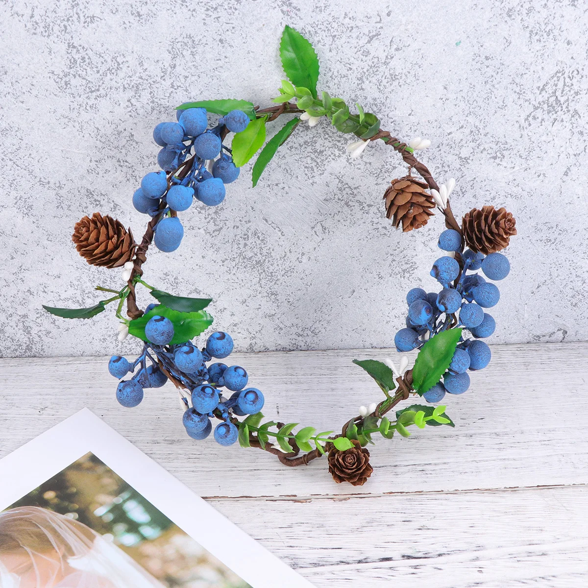 

Christmas Vine Headband Faux Berry Crown Bridal Hair Accessory Wedding Party Event Hair Styling Tool