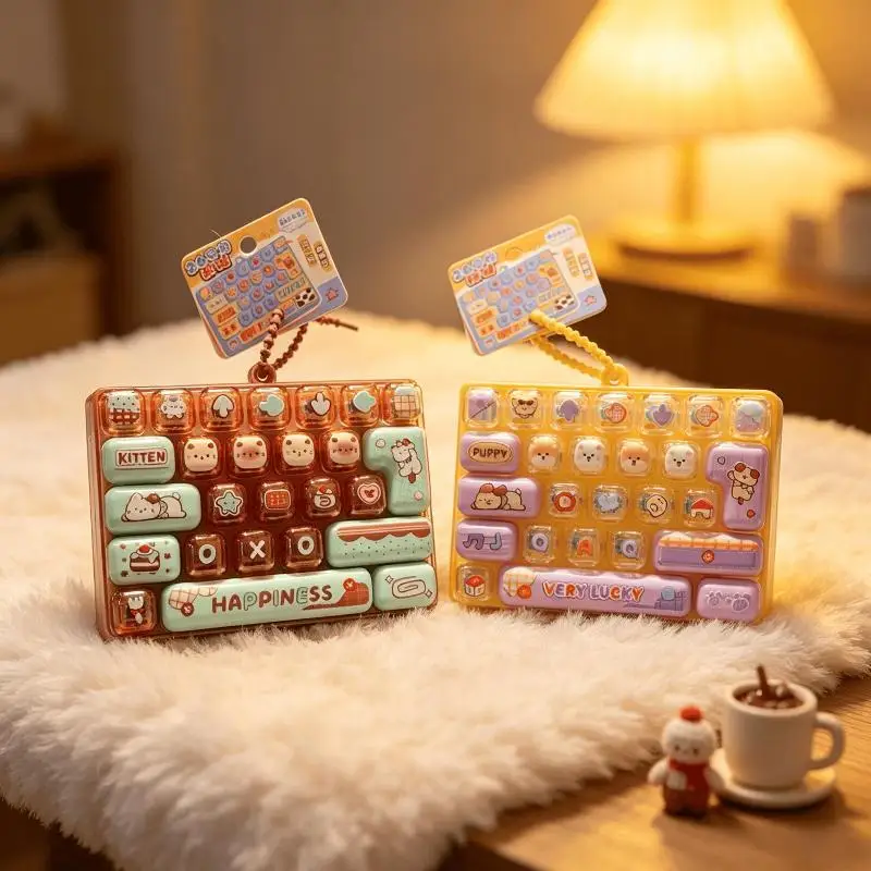 26-Key Portable Stress Relief Keyboard Toy Keychain Cute Creative Fidget Toy for Kids Adults Daily Use Backpack Decor Gift