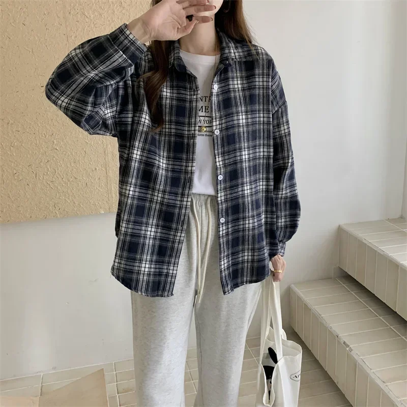 Oversized Button-up Plaid Flannel Shirt for Women Checkered Blouse Teen-girl Boyfriend Style Casual Outfit blusas para mujer