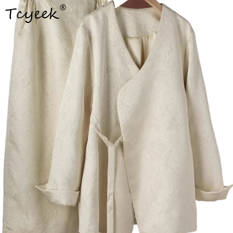 

Tcyeek Mulberry Silk 61.9% Cotton 31.7% Polyester 6.4% Spring Women's Skirt Chinese Style Long Sleeved Shirt Women Outfit
