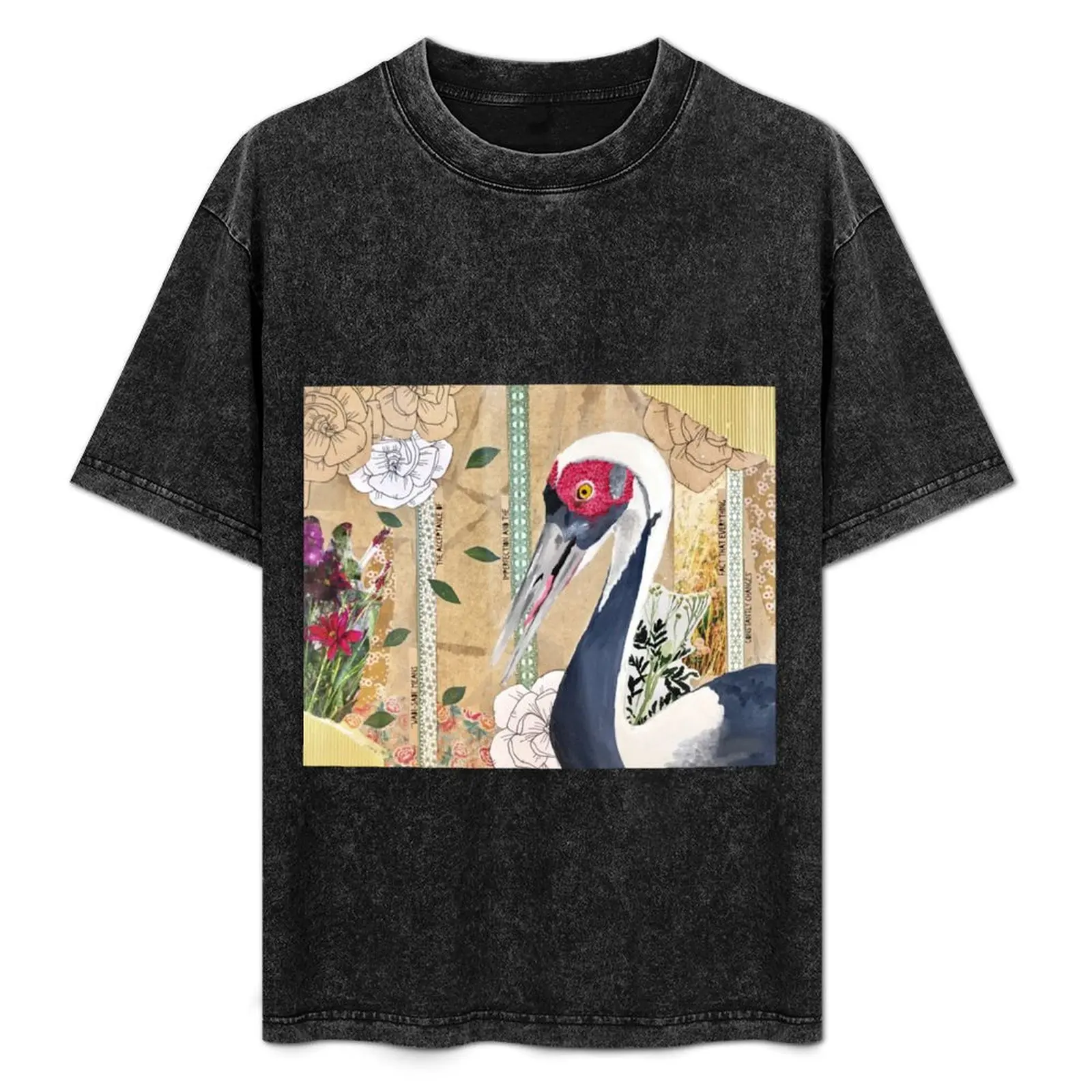 Camiseta con estampado de grulla de cuello blanco - Diseño de técnica mixta y patrón de moda
