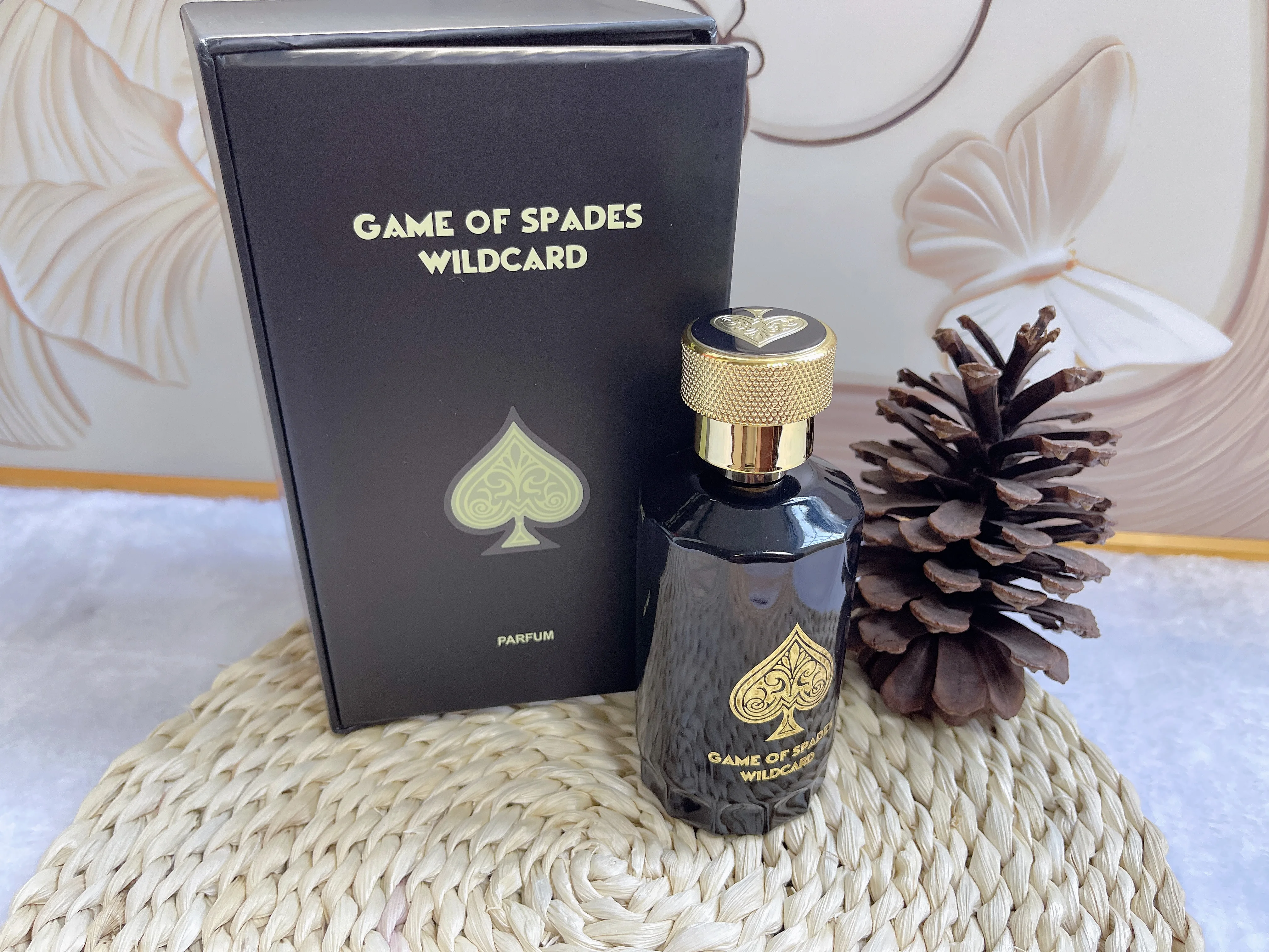 

Jo Milano Game of Spades Royale Queen King Rouge Bid Wildcard 100ml 3.4oz Extrait EDP Unisex Long Lasting Luxury Perfume