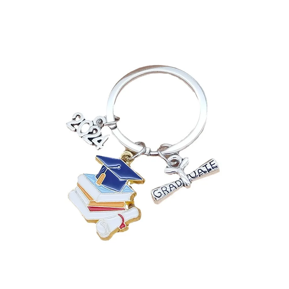 2pcs 2024 Graduation Ceremony Keychain For Men, Cute Enamel Doctor Hat Keychain, Commemorative Ceremony Gift