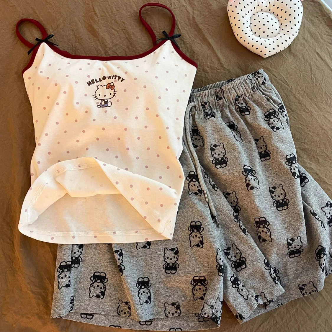 

Kawaii Sanrio Hello Kitty Pure Desire Summer Sweet Pajamas CamisoleFemale Cute Girl Cartoon Printing Homewear Suit 2025 New
