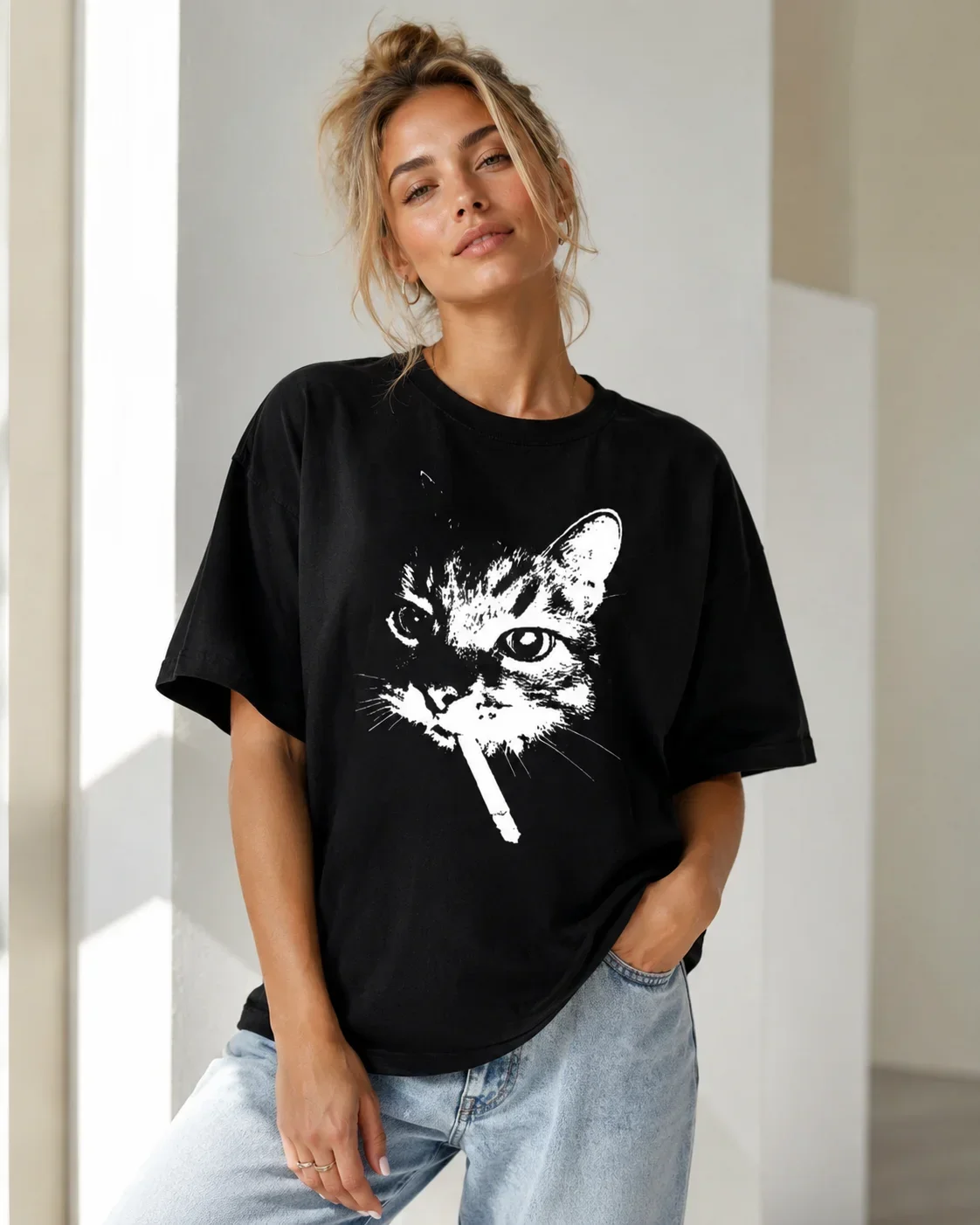 New High-quality Women T-shirt Featuring A Custom American Tabby Cat Design Stylish Loose-fitting Short-sleeve Crew-neck T-shirt