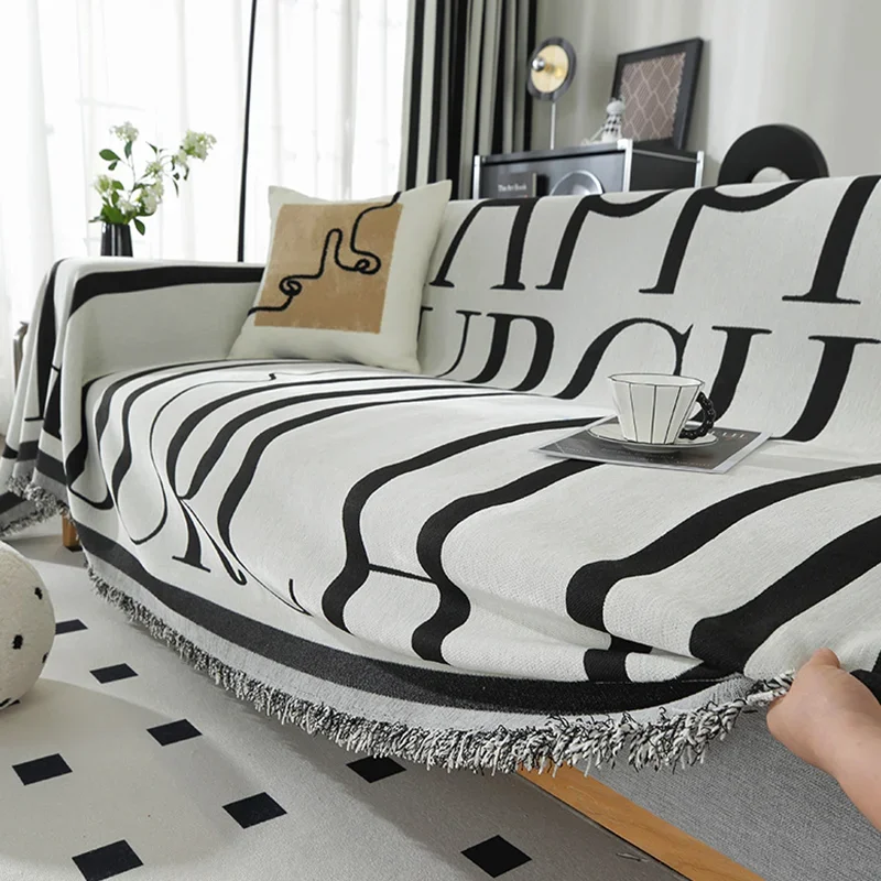 Nordic Abstract Letter Printed Sofa Cover Anti Cat Scratch Couch Towel for Four Seasons Anti-Dirt Recliner Cover for Living Room