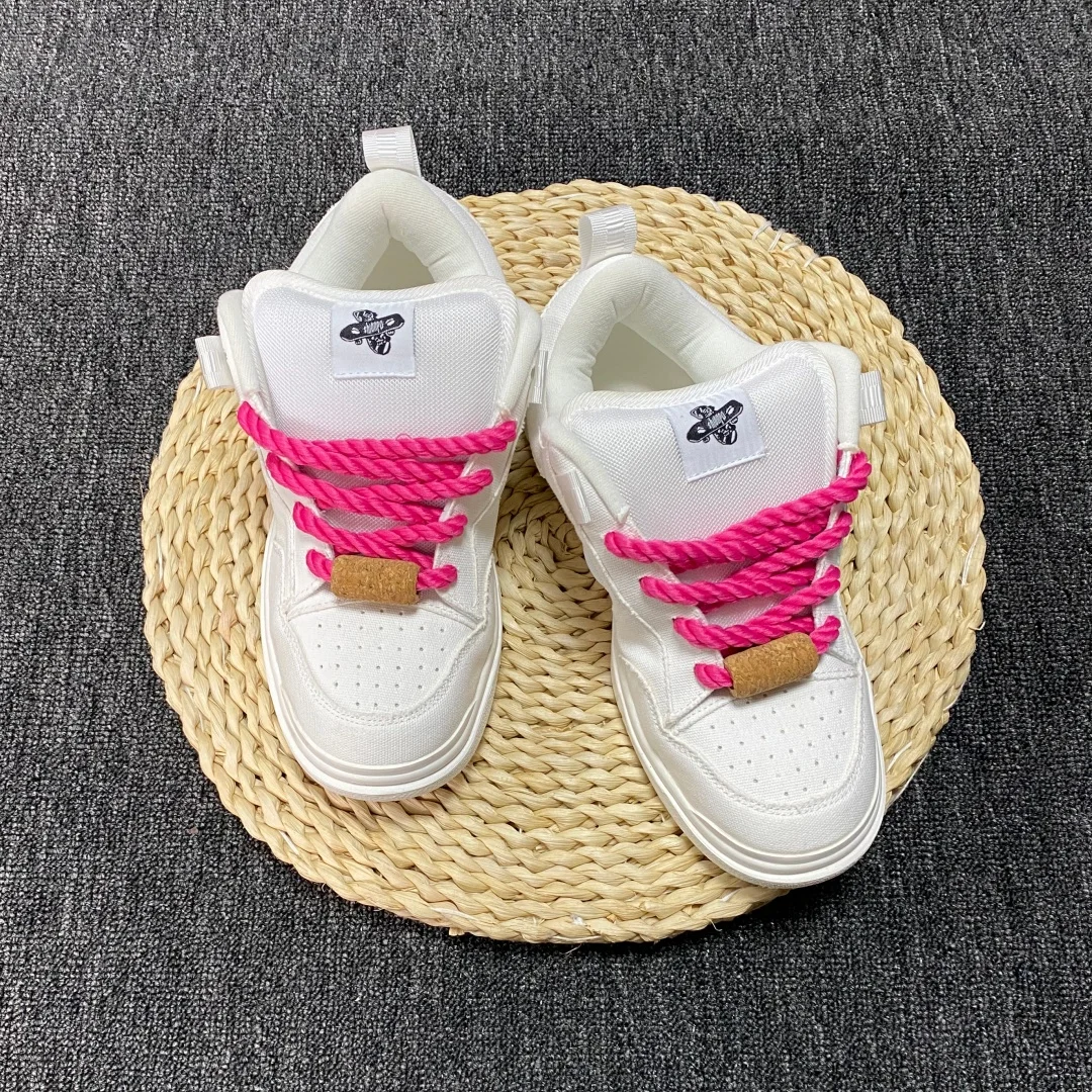 Men's White Sneakers, Fashionable Trendy White Loafers, Large Size Men's Shoes, Breathable Shoes, Men's Korean Style Versatile Casual Sneakers for Couples
