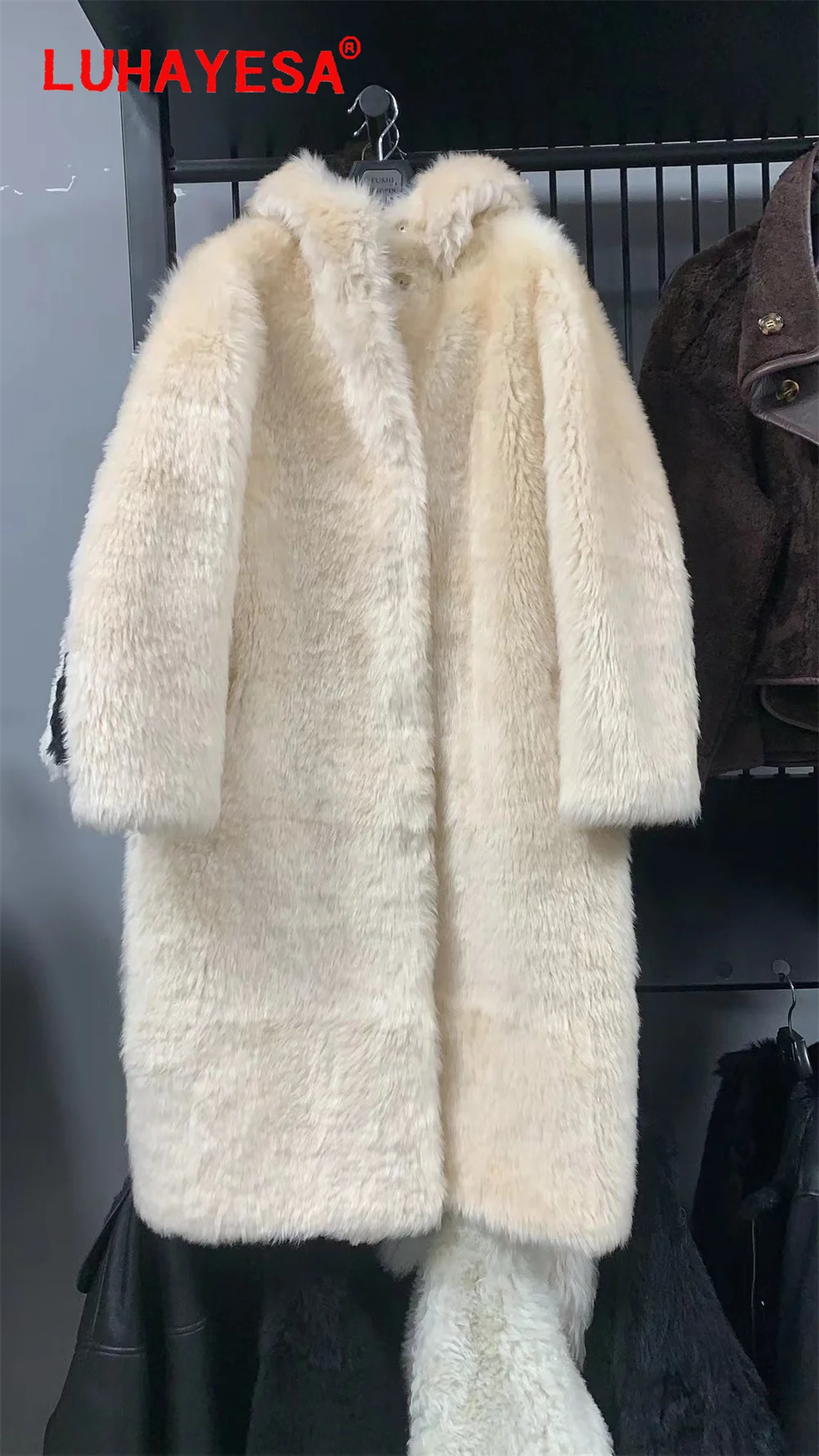 2024 Loman Fur Shearling Coat Soft Fur Women Extra Long Hooded Winter Luhayesa