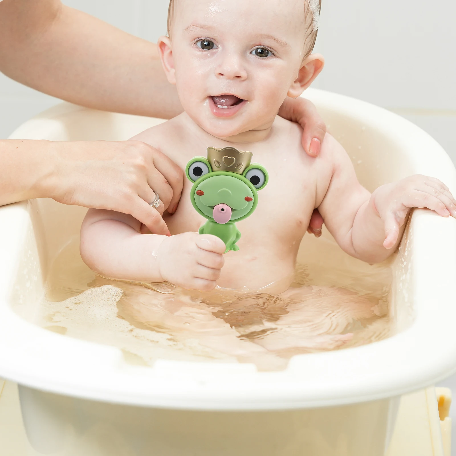 الضفدع حوض الاستحمام شفط كأس الرش حمام الطفل الوقت رذاذ الماء للأطفال الصغار متعة اللعب التفاعلية الرش حمام اللعب
