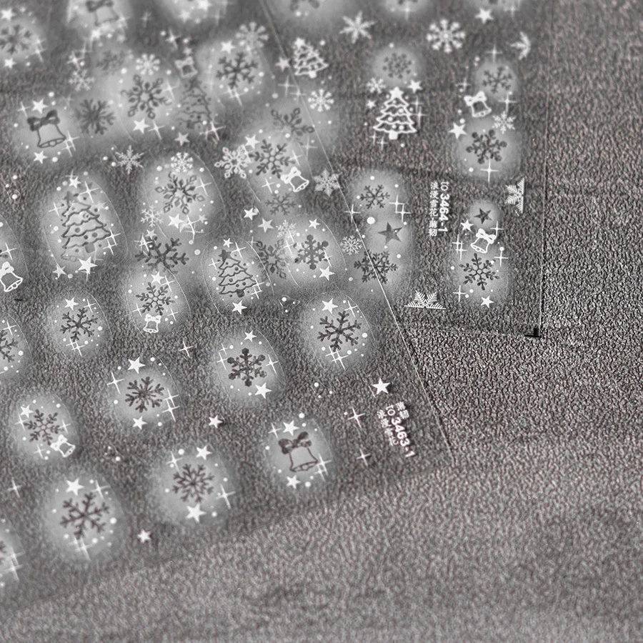 Christmas Nails Accessories Stickers Hollowed-out Spray Painting Snowflake Adhesive Nail Art Decorati Sticker 3D Manicure Decals