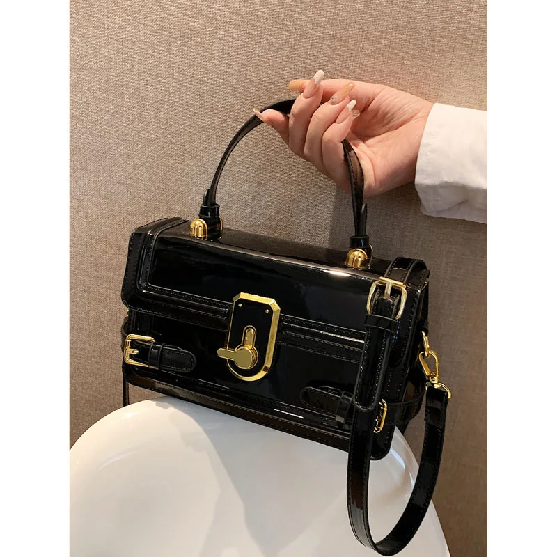 Light Luxury Fashion Glossy Surface Small Square Bag High-End Popular Design Sense Crossbody Bags Patent Leather Texture Handbag