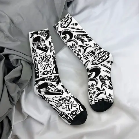 American Retro Rebellious Tattoo Black White Printed Mid-calf Socks Street Style Skateboard Socks Soft Comfortable Non-slip Gift