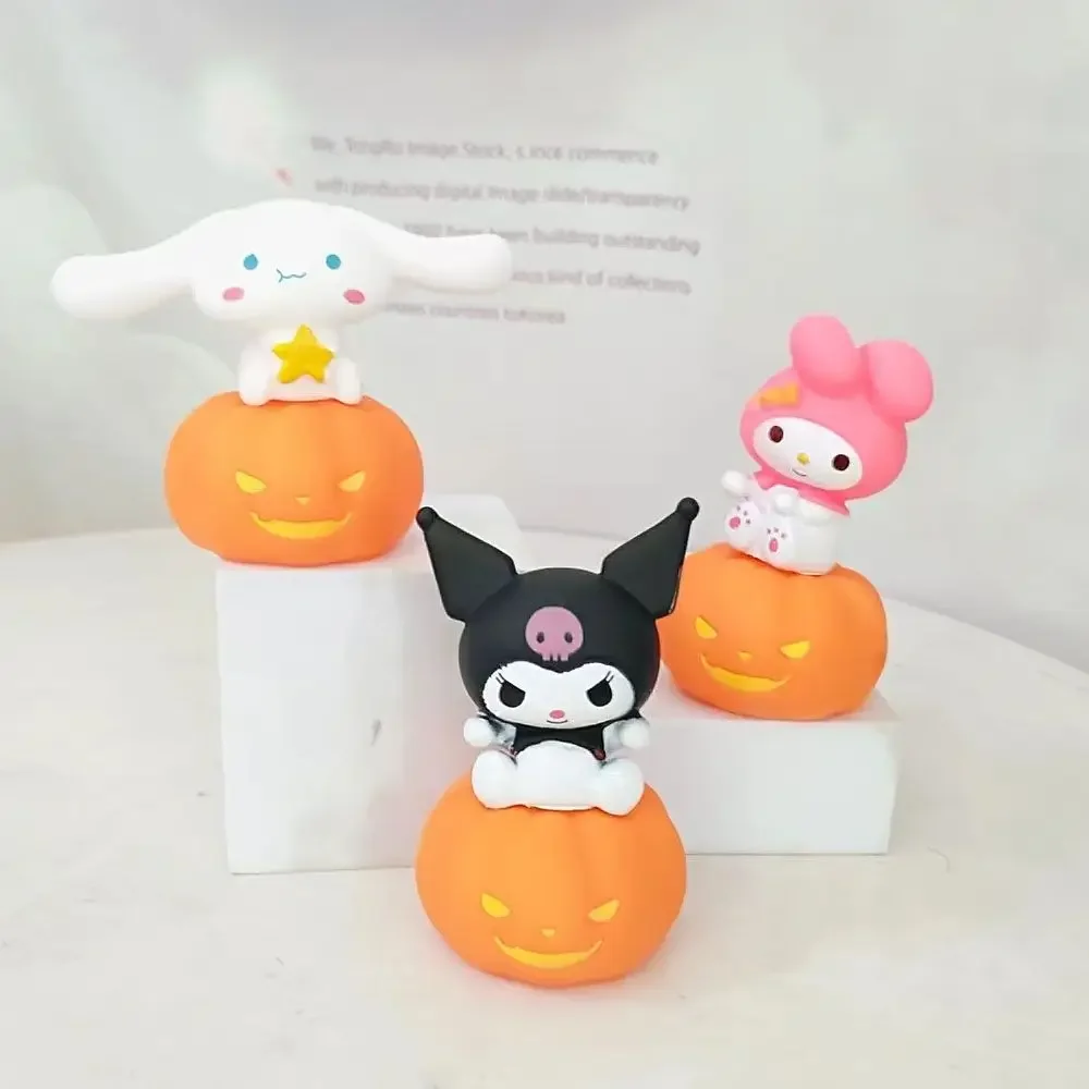 Sanrio Anime Kawaii Figure My Melody Pumpkin Night Light Cute Kuromi Cinnamoroll Small Table Halloween Desktop Decoration Toys