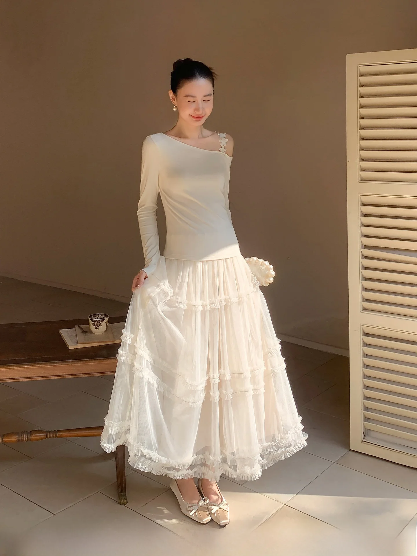 

High Waist A-Line Skirt with Lace Trim Mesh Splicing Women's Spring New Style Sweet Match Half Skirt XXNING Cake Skirt Polyes...