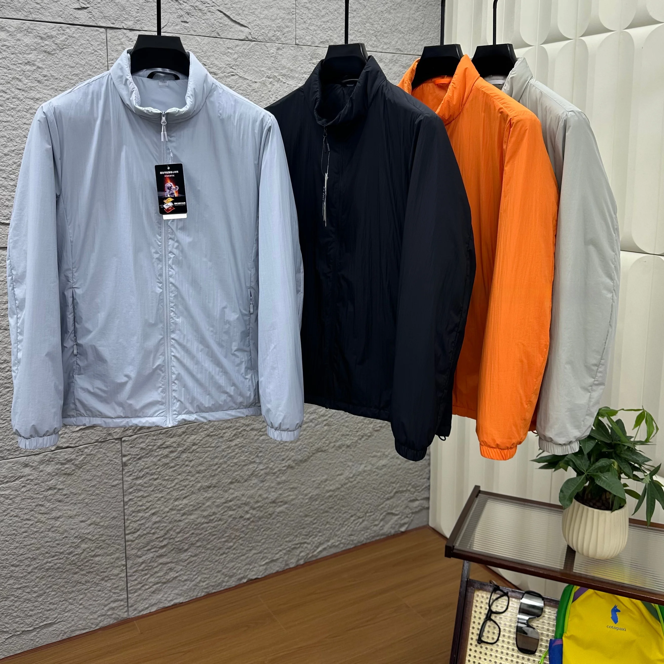 

Aerospace Level Warm Technology Super Lightweight Raindrop Pattern Tee-Proof Autumn Winter Men's Outdoor Casual Collar Cott...