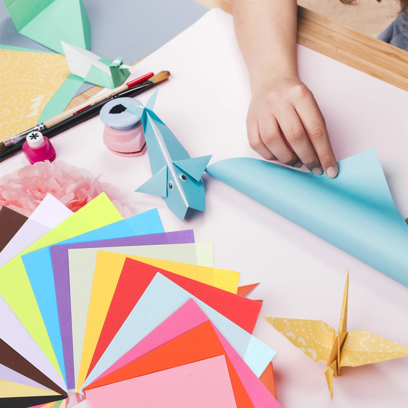 200 قطعة من أوراق ورق اوريغامي الملونة لمرحلة ما قبل المدرسة ورياض الأطفال الإبداعية المصنوعة يدويًا لفن قطع الورق #2