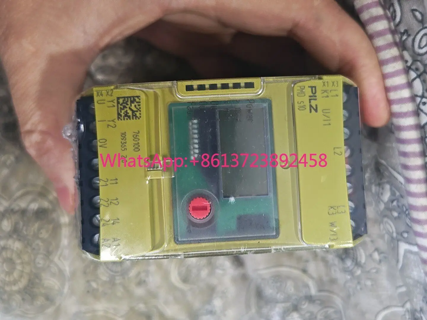 Pilz S10 760100 Safety Relay New German Original in stock