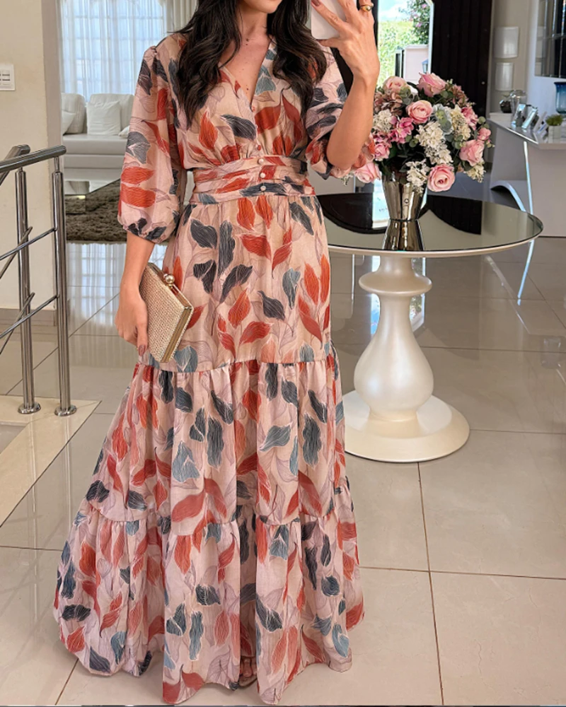 Vestido 2025 novo vestido feminino elegante com estampa de plantas, decote em v, manga bufante, saia plissada em camadas, perfeito para férias de verão