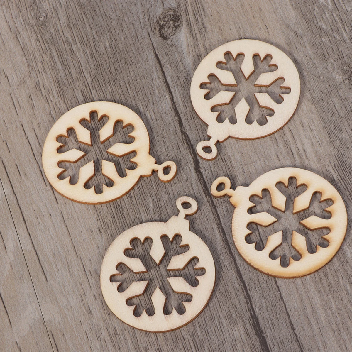 

10Pcs Laser Cut Wood Slices Blank Veneers for Christmas Tree Decoration DIY Craft Supplies Wooden Ornaments DIY Wood Slices