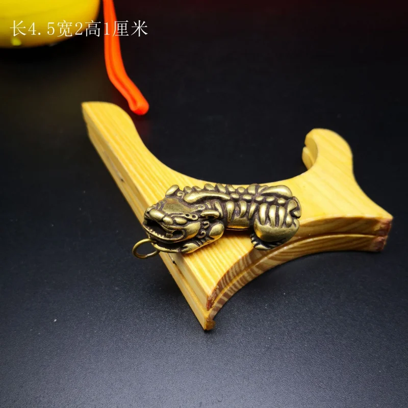 Wholesale Two Pieces Price Yellow Pixiu Keychain Small Pendant Car Key Accessories Pendant Mini Jewelry Plaything One Piece Drop