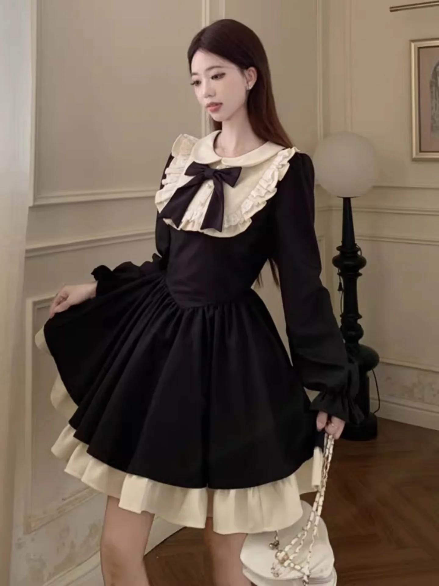 

Hebe Sle Doll Collar Bla Long Sve Dr Высокая талия Пышная юбка Покрывающая бедра Весенняя корейская версия A-Line Dr