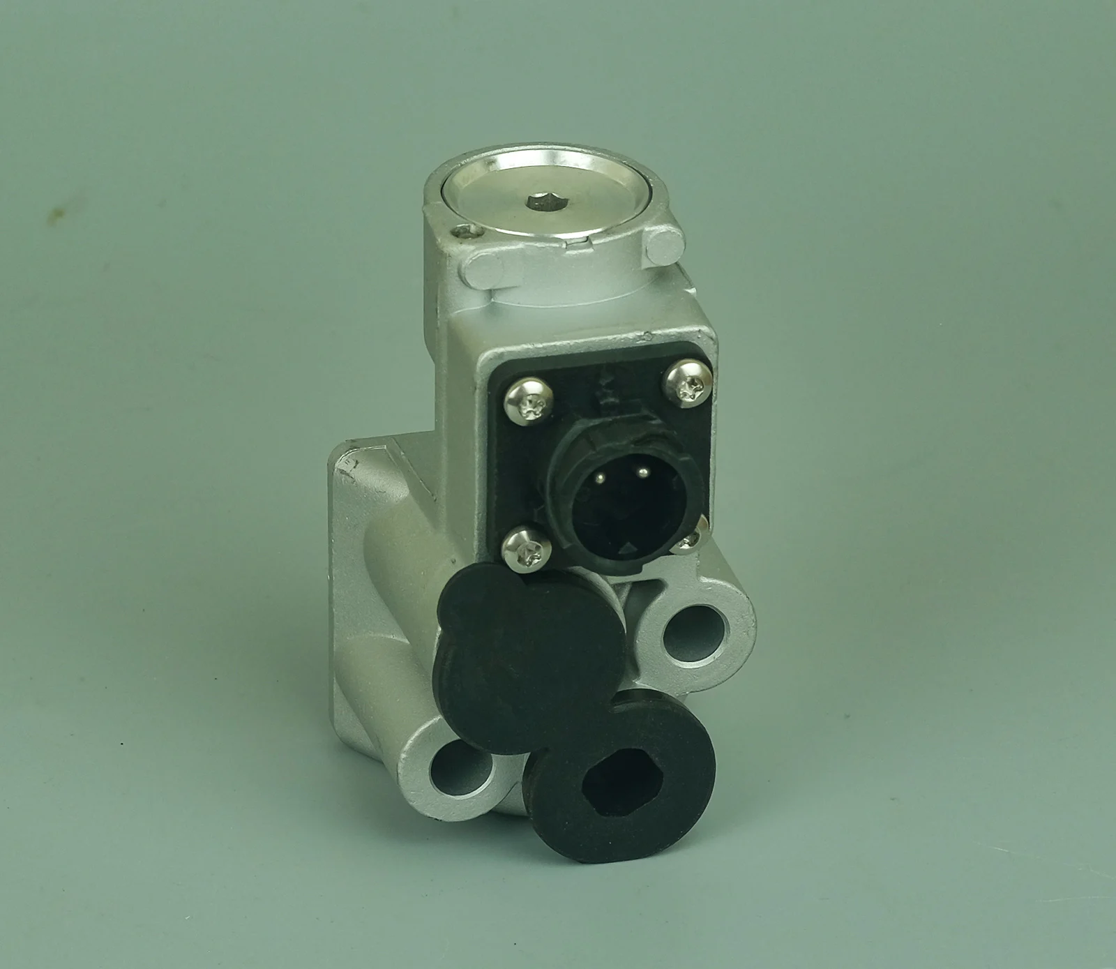 

1621930 1670254 1734012 1386811 OE Solenoid valve for DA F Truck