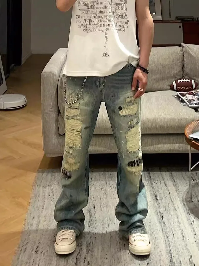 

Retro American High Street Vibe Men's Distred Patchwork Fake Hole Knife Cut Embroidery Splaed Ink Flared Jeans Slimming