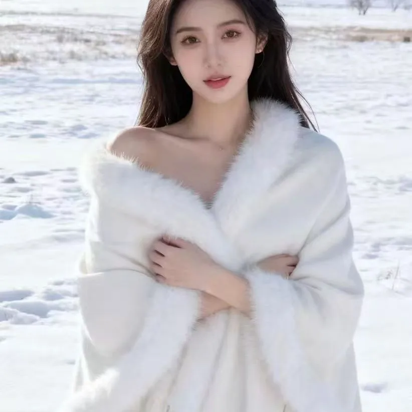 Imitare cashmere Autunno Inverno Poncho Cappotto avvolgente con nappe per donna Mantello caldo morbido per atmosfera fotografica P2