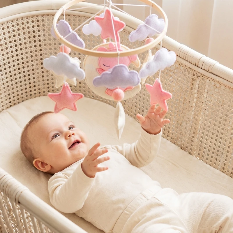 supporto-per-mobile-musicale-per-neonati-campanello-da-letto-giocattolo-da-appendere-mobile-in-legno-per-culla-campanello-per-lettino-sonaglio-orsetto-in-feltro-morbido-a-forma-di-cartone-animato