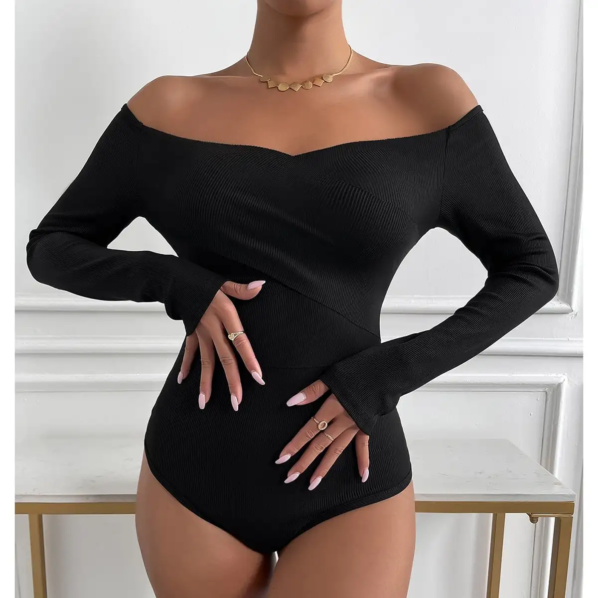 2024 New Fashionable Women\'s jumpsuit, strapless jumpsuit, black elegant summer tight fitting jumpsuit, spring and autumn long s