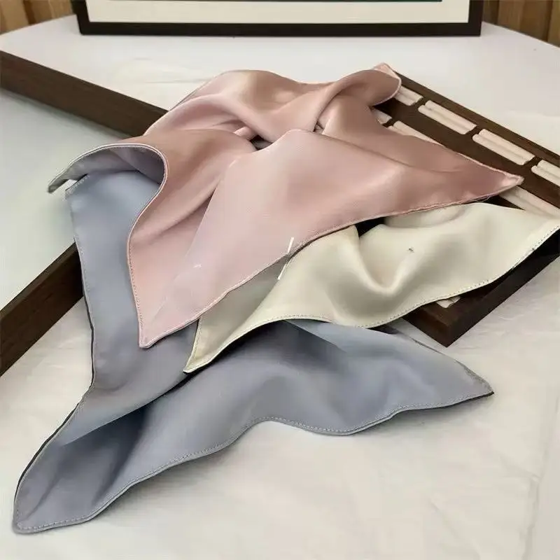 Hochwertiger quadratischer Ab-Satin-Schal, Haarband, Haarschmuck für Damen
